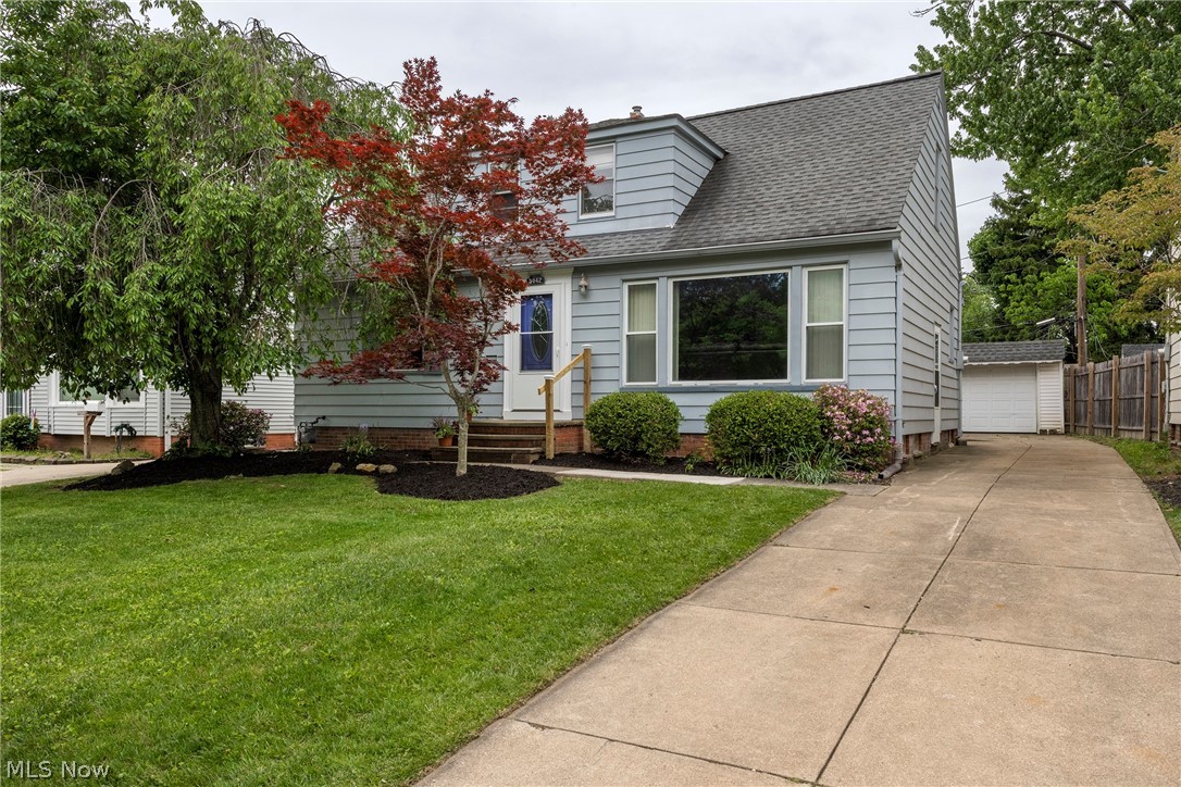 5042 N Barton Road Lyndhurst OH 44124