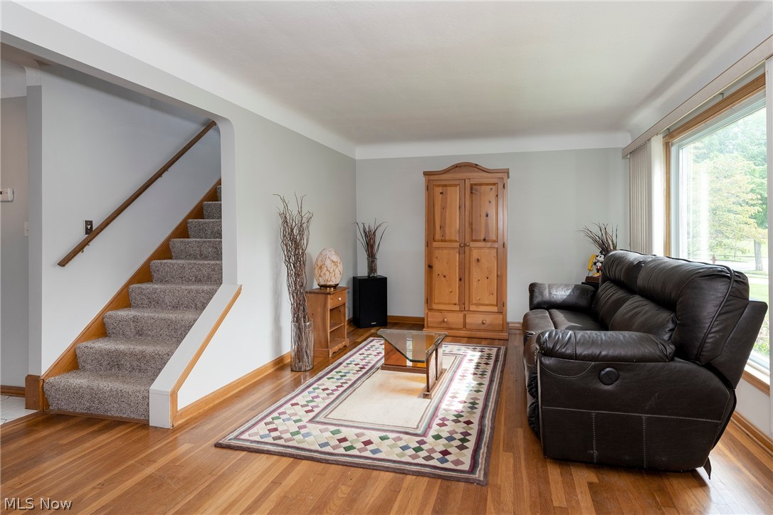 5042 N Barton Road Lyndhurst OH 44124