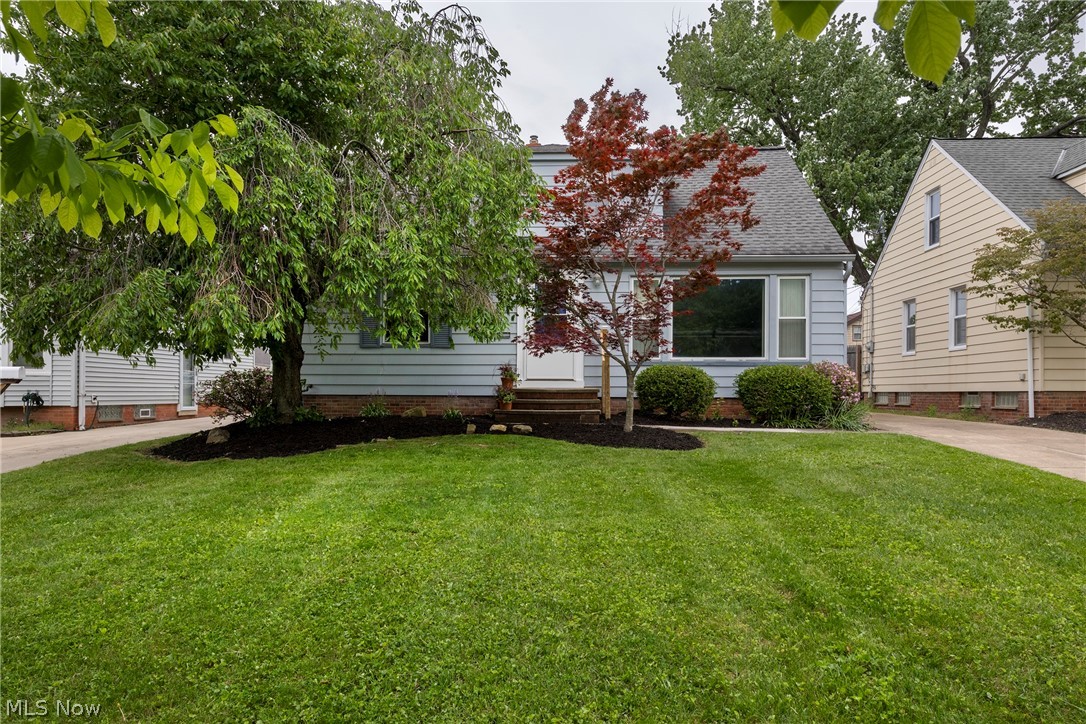 5042 N Barton Road Lyndhurst OH 44124