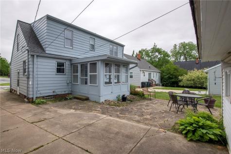 5042 N Barton Road Lyndhurst OH 44124
