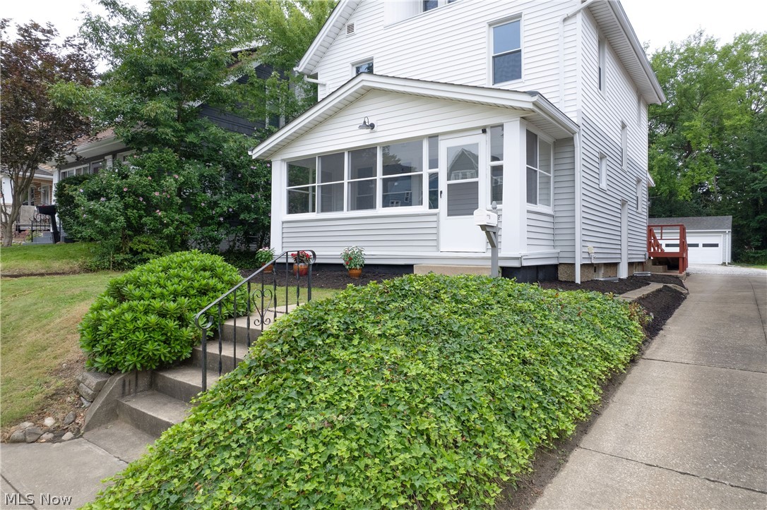 362 Palm Avenue Akron OH 44301