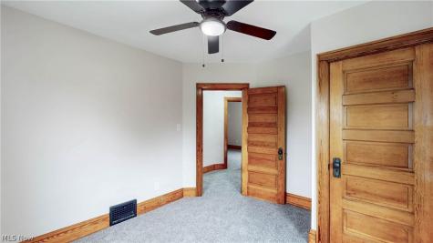 362 Palm Avenue Akron OH 44301