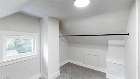 362 Palm Avenue Akron OH 44301