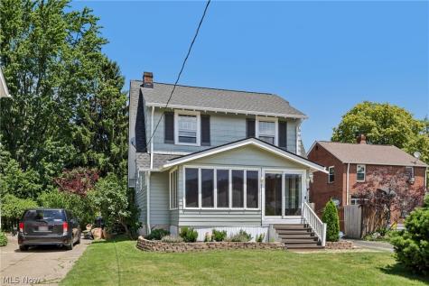 14606 Bartter Avenue Cleveland OH 44111