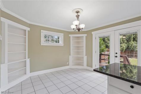 14606 Bartter Avenue Cleveland OH 44111