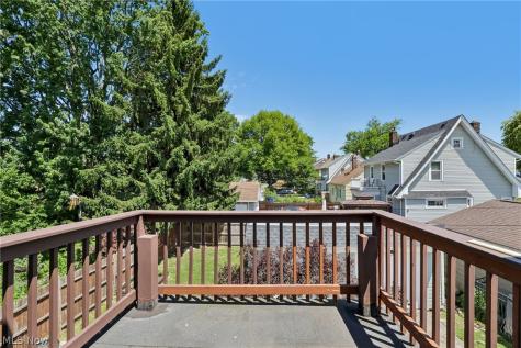 14606 Bartter Avenue Cleveland OH 44111