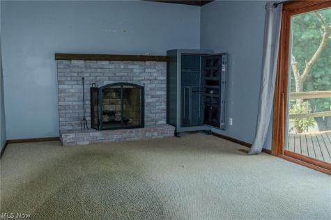 203 Albany Drive NW Canton OH 44708