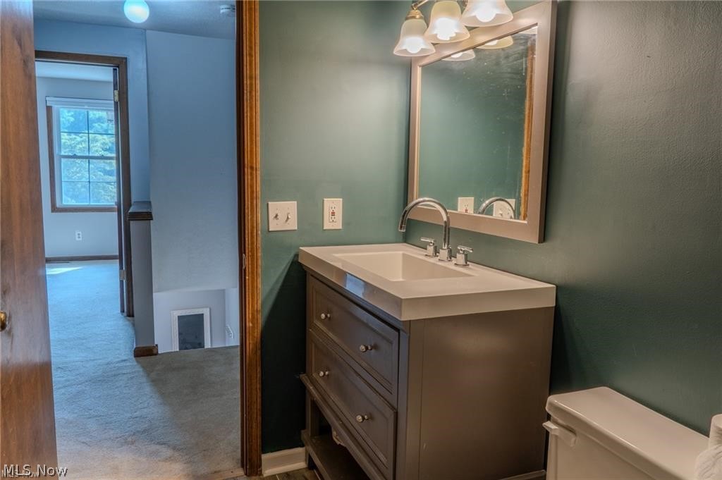 203 Albany Drive NW Canton OH 44708