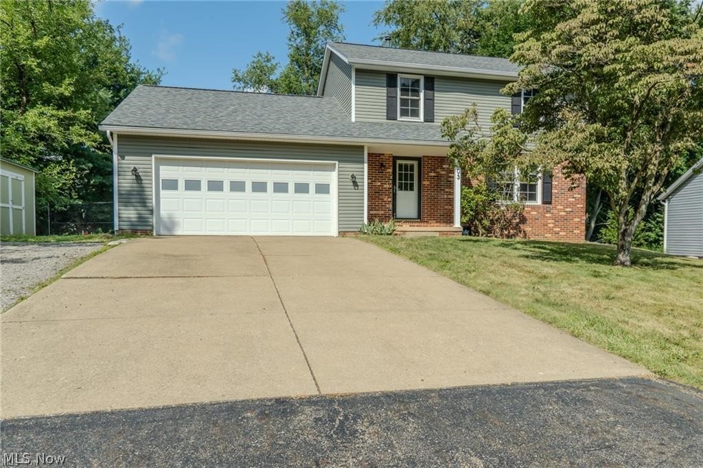 203 Albany Drive NW Canton OH 44708