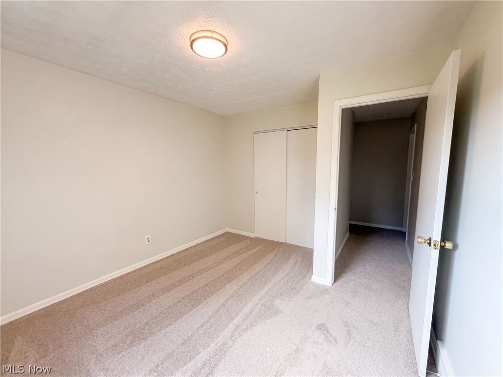 1065 Easton Drive Akron OH 44310