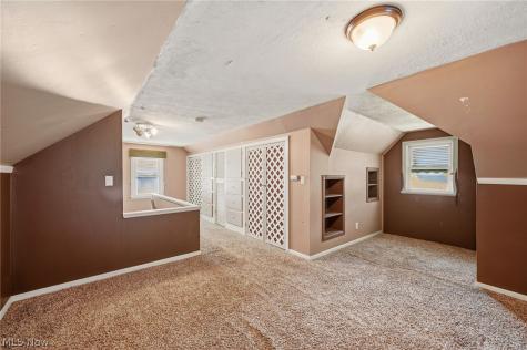 25521 Zeman Avenue Euclid OH 44132