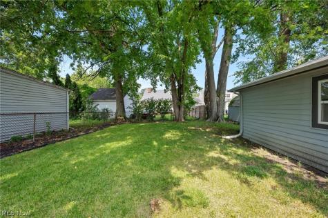 25521 Zeman Avenue Euclid OH 44132