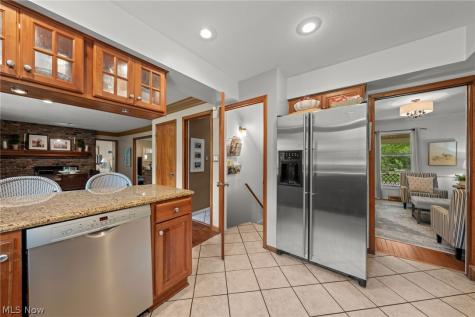 147 S Hayden Parkway Hudson OH 44236