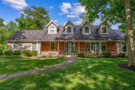 147 S Hayden Parkway Hudson OH 44236