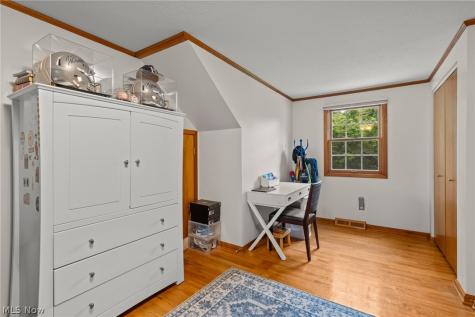 147 S Hayden Parkway Hudson OH 44236