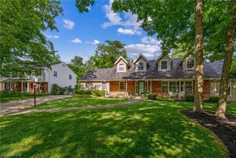 147 S Hayden Parkway Hudson OH 44236