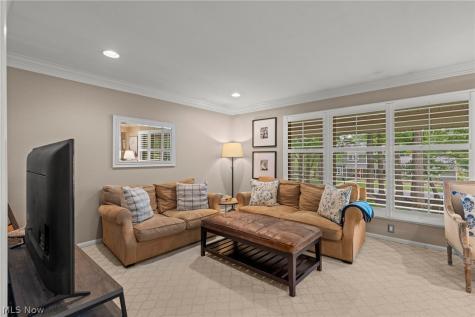 147 S Hayden Parkway Hudson OH 44236