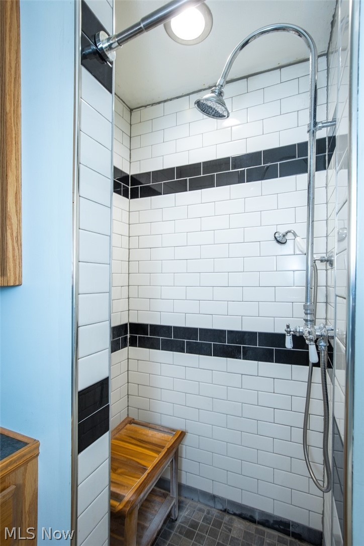 252 2nd Street Bergholz OH 43908