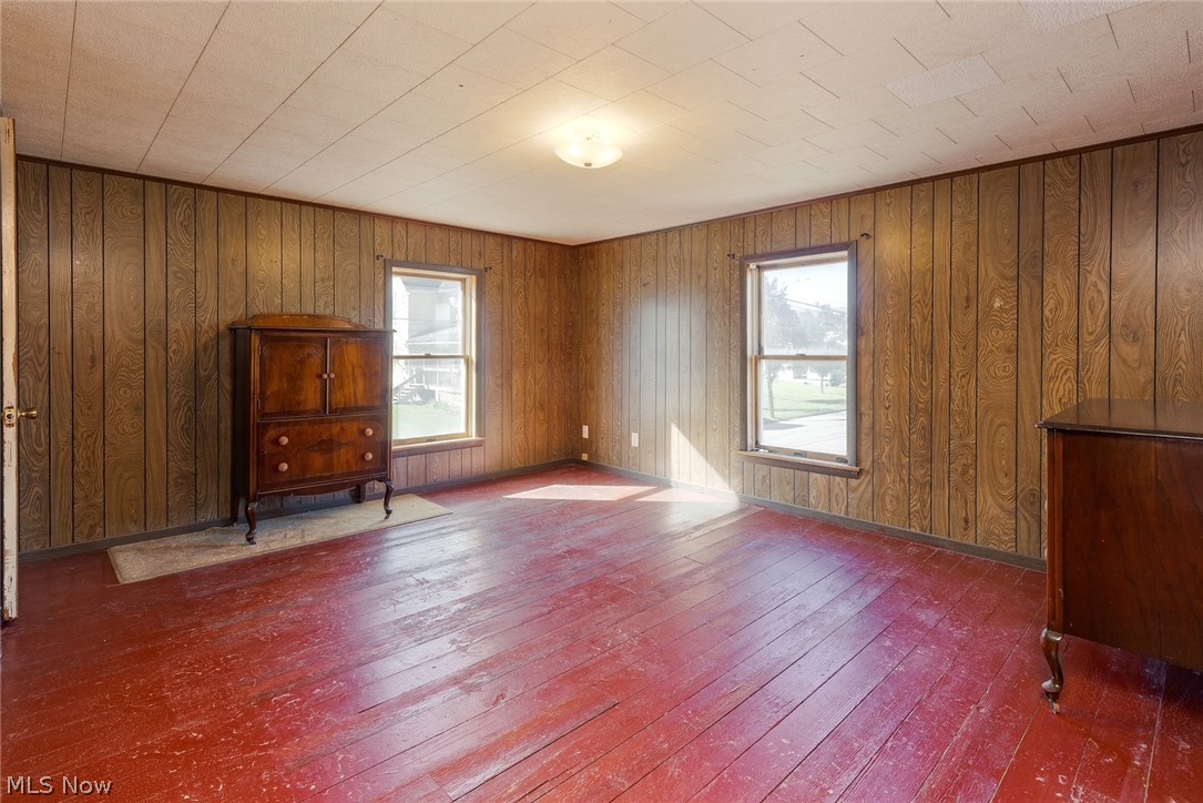252 2nd Street Bergholz OH 43908