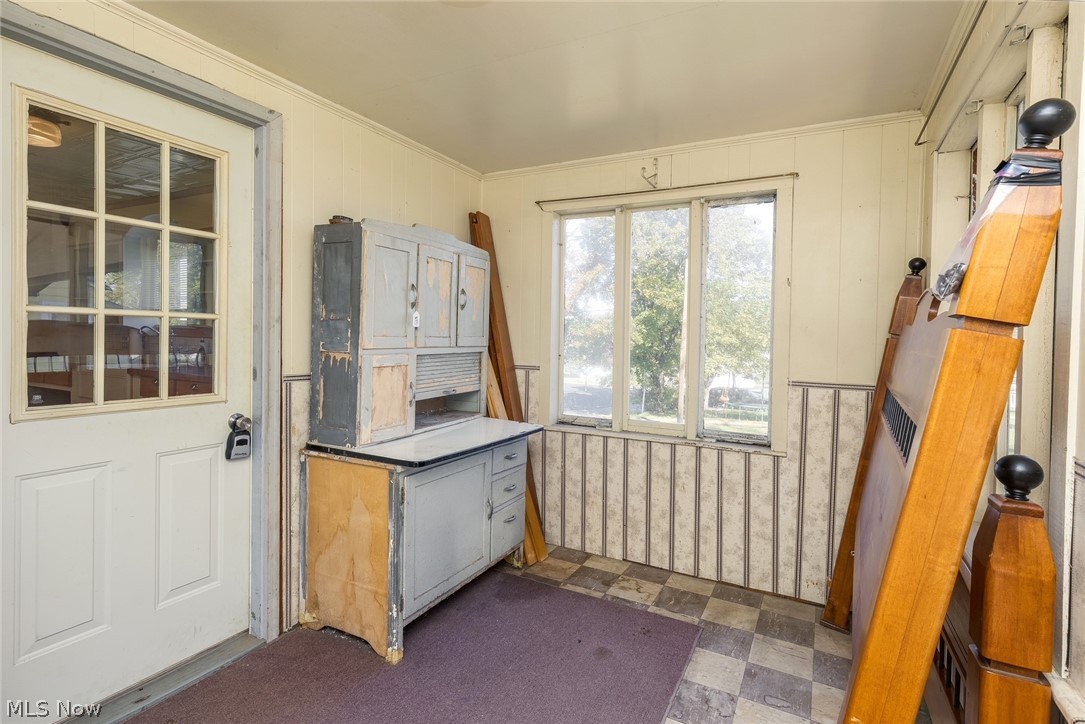 252 2nd Street Bergholz OH 43908