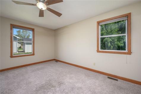 5950 Kentview Avenue NW North Canton OH 44720