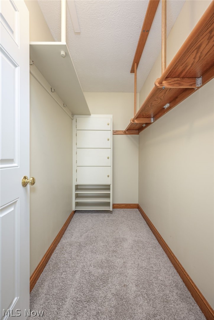 5950 Kentview Avenue NW North Canton OH 44720