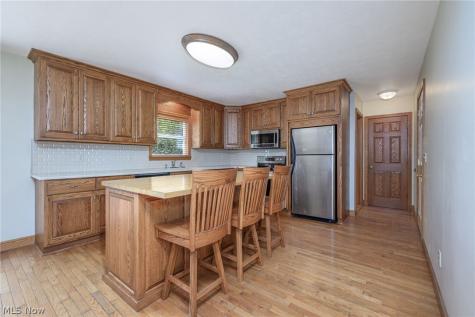 5950 Kentview Avenue NW North Canton OH 44720