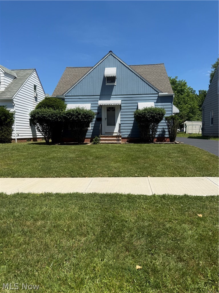 5469 Thomas Street Maple Heights OH 44137