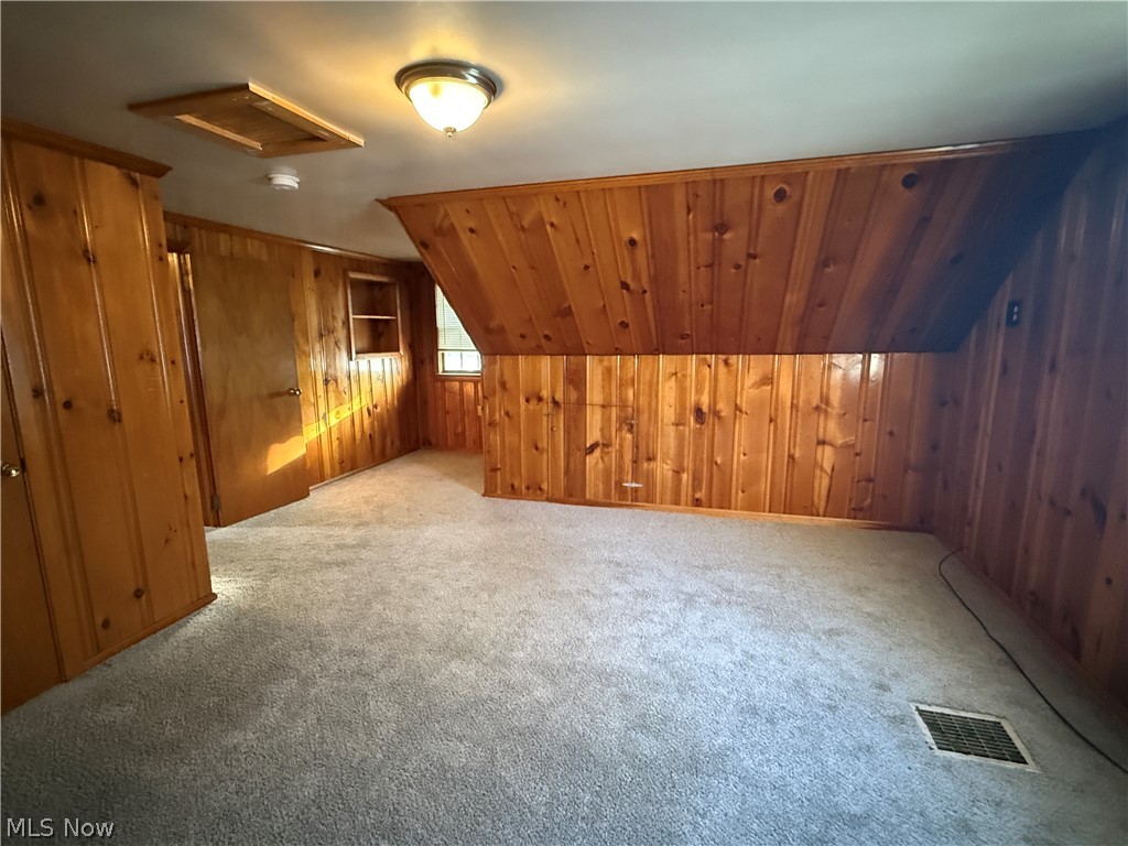 5469 Thomas Street Maple Heights OH 44137