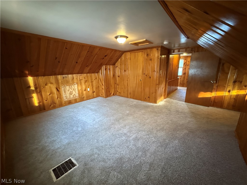 5469 Thomas Street Maple Heights OH 44137