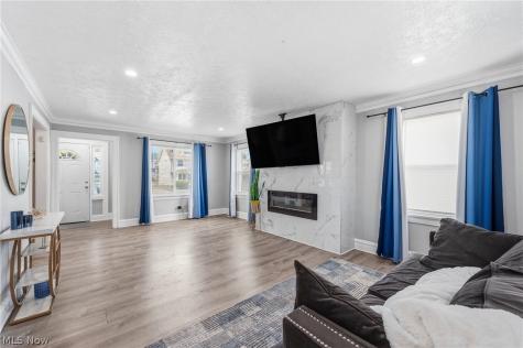 3386 Sylvanhurst Road Cleveland Heights OH 44112