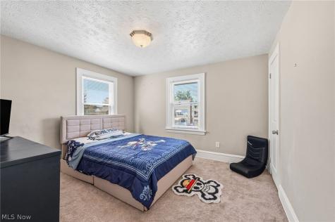3386 Sylvanhurst Road Cleveland Heights OH 44112