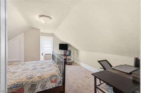 3386 Sylvanhurst Road Cleveland Heights OH 44112