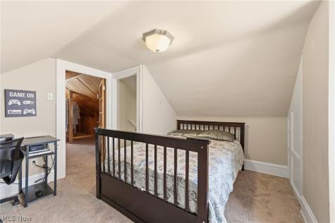 3386 Sylvanhurst Road Cleveland Heights OH 44112