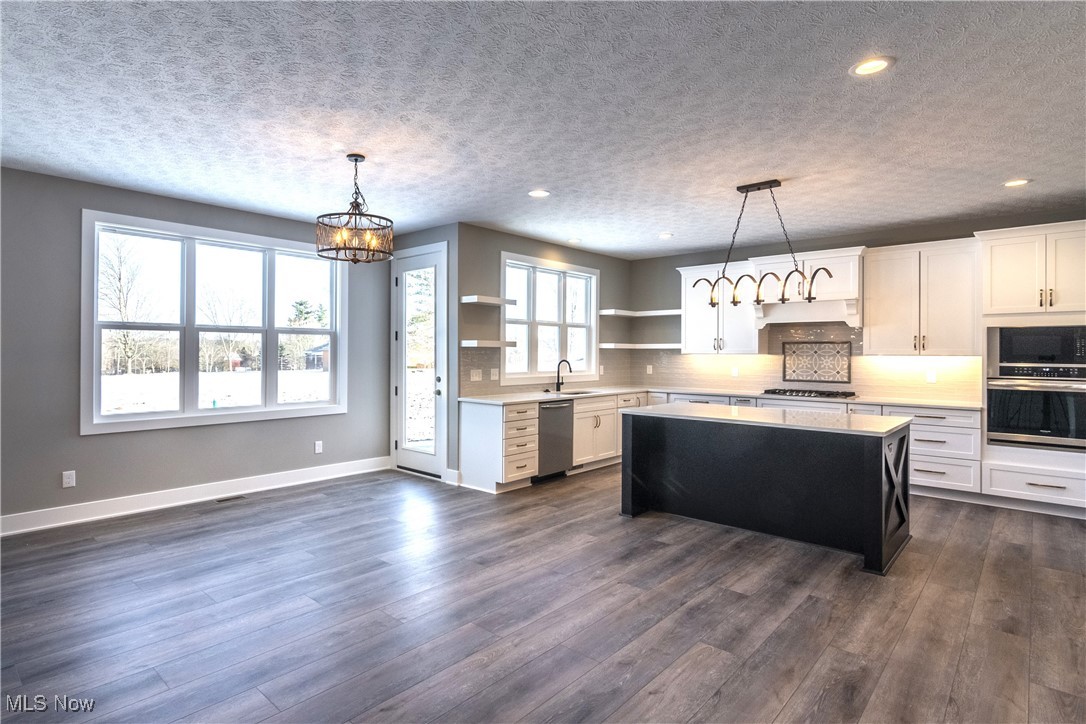 2152 Vivian Way Avon OH 44011