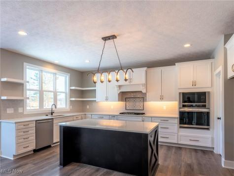 2152 Vivian Way Avon OH 44011