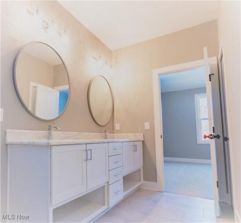 2152 Vivian Way Avon OH 44011