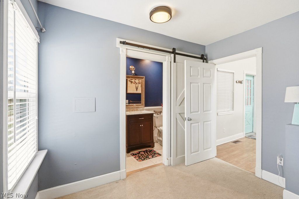 4752 Quick Road Peninsula OH 44264