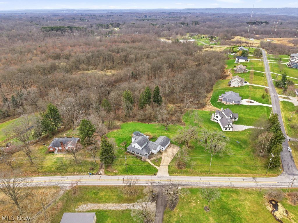4752 Quick Road Peninsula OH 44264