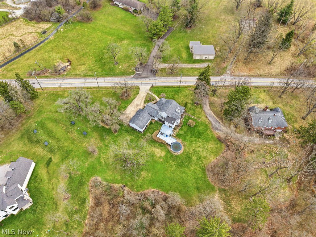 4752 Quick Road Peninsula OH 44264
