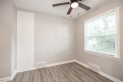 6615 Gilbert Avenue Parma OH 44129