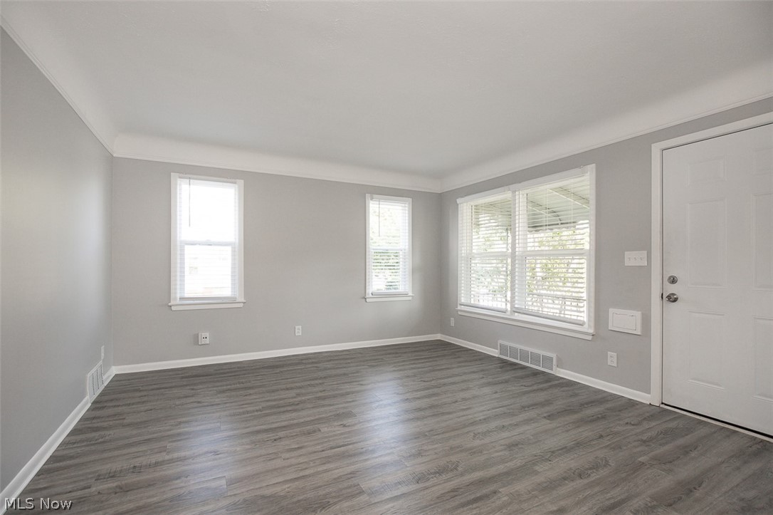 6615 Gilbert Avenue Parma OH 44129