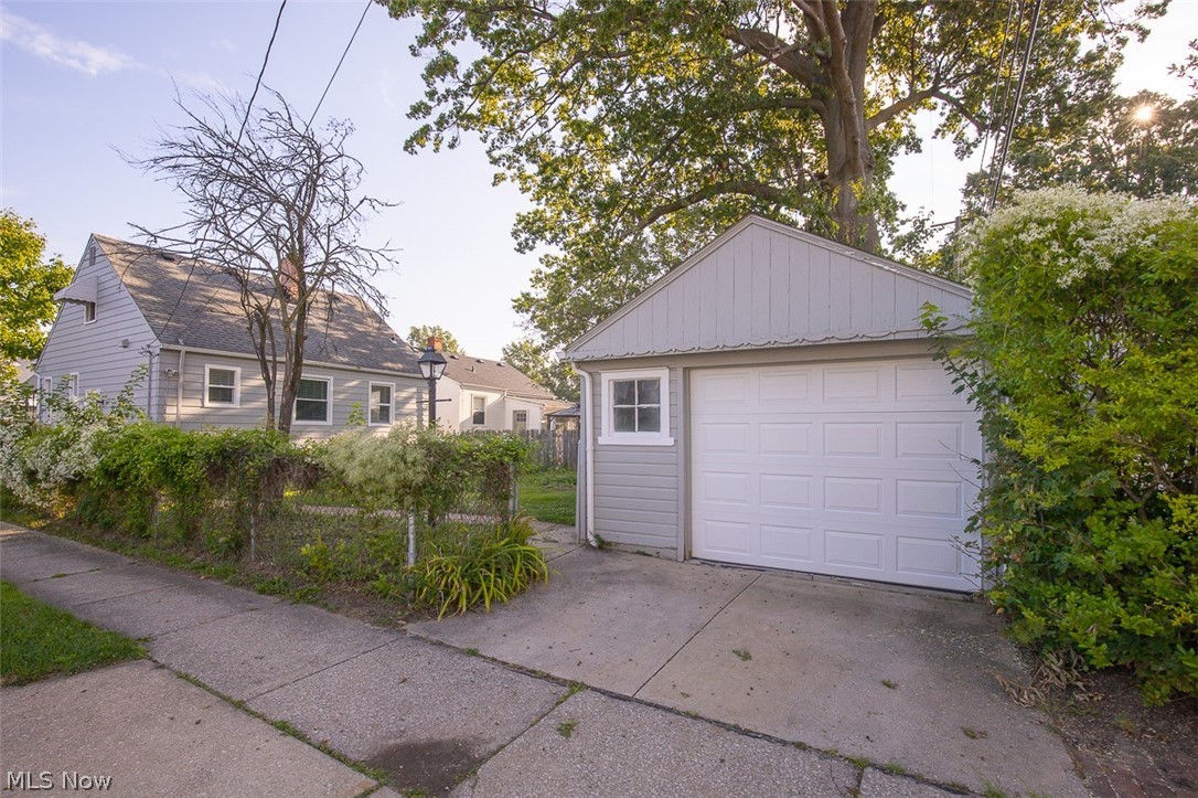 6615 Gilbert Avenue Parma OH 44129