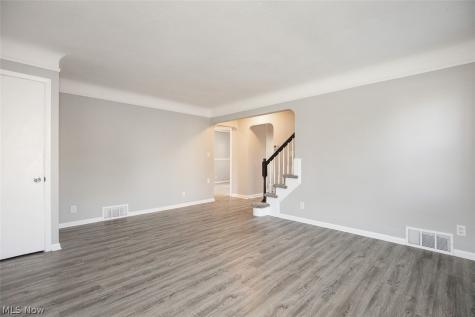 6615 Gilbert Avenue Parma OH 44129
