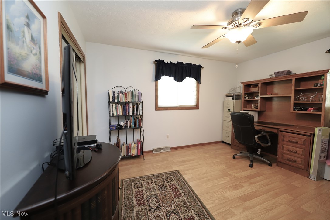 4729 White Oaks Drive Brunswick OH 44212