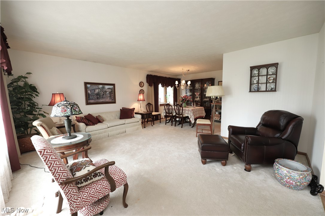 4729 White Oaks Drive Brunswick OH 44212