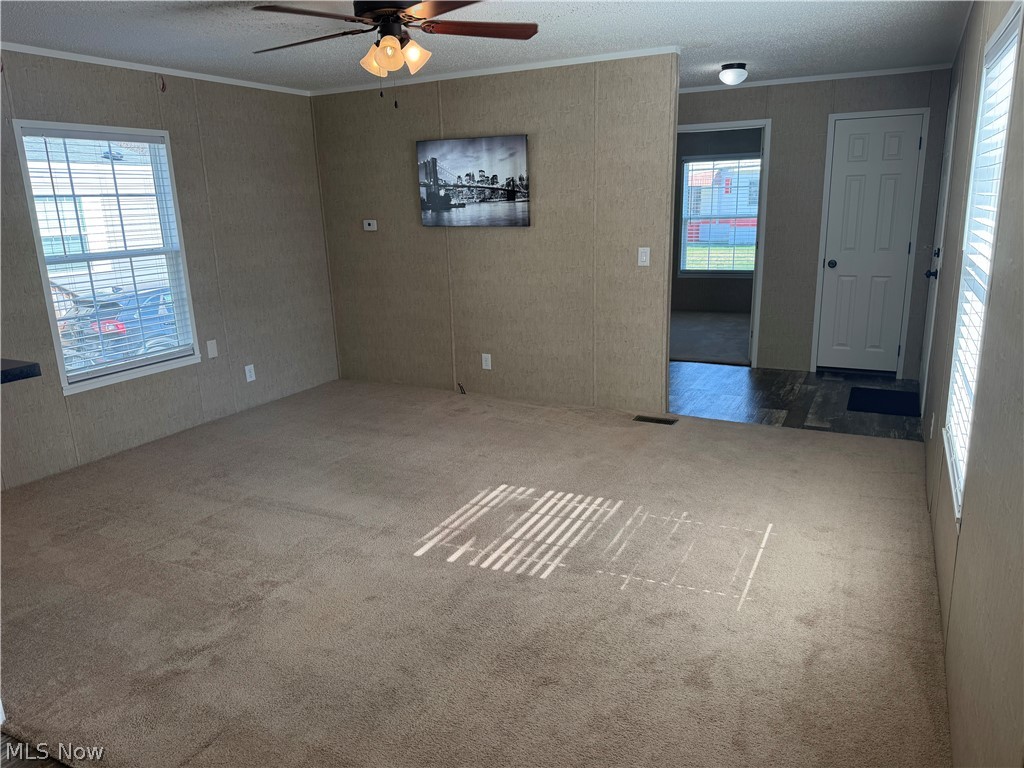 202 W Main Street Conneaut OH 44030