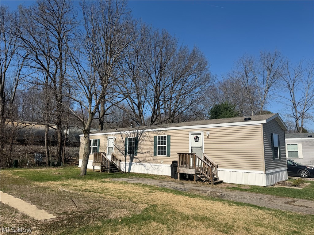 202 W Main Street Conneaut OH 44030