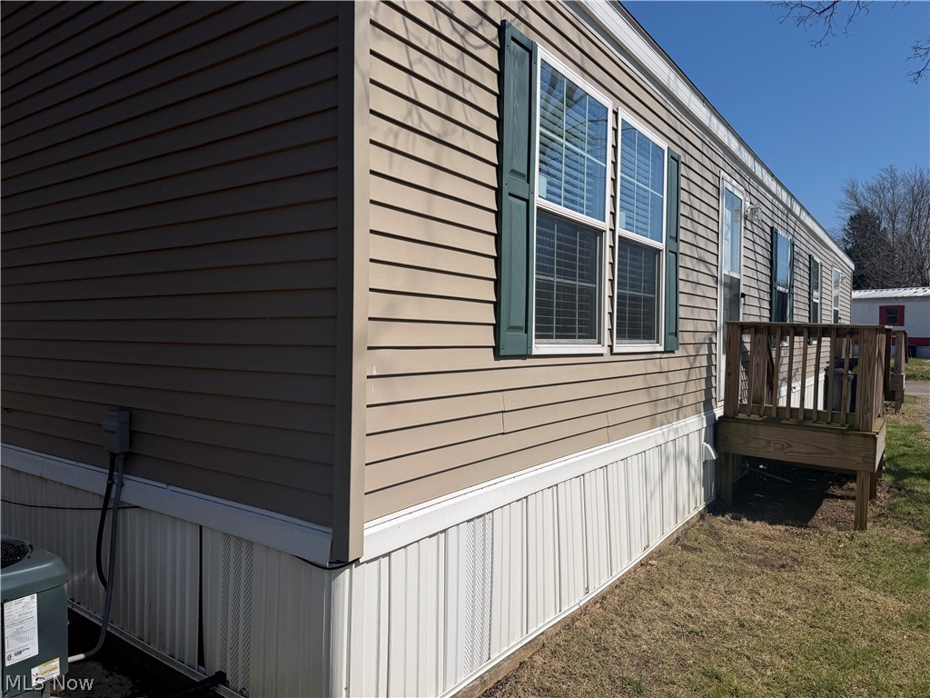 202 W Main Street Conneaut OH 44030