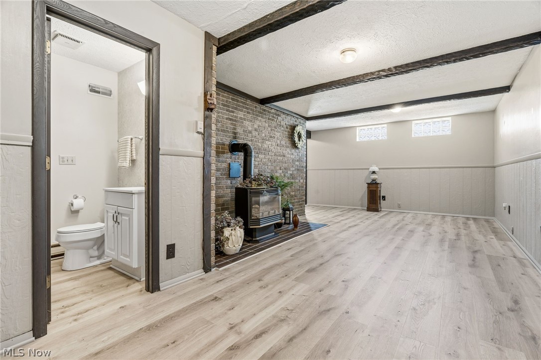2081 Waynesburg Road NW Carrollton OH 44615